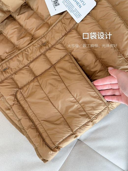 【多妈团购 鸭伯伯·轻盈无领夹克羽绒服AB866】90白鸭绒填充，轻柔、蓬松、柔软!!!比毛衣更保暖、轻盈!内搭保暖，外穿时尚-汉羽 商品图11