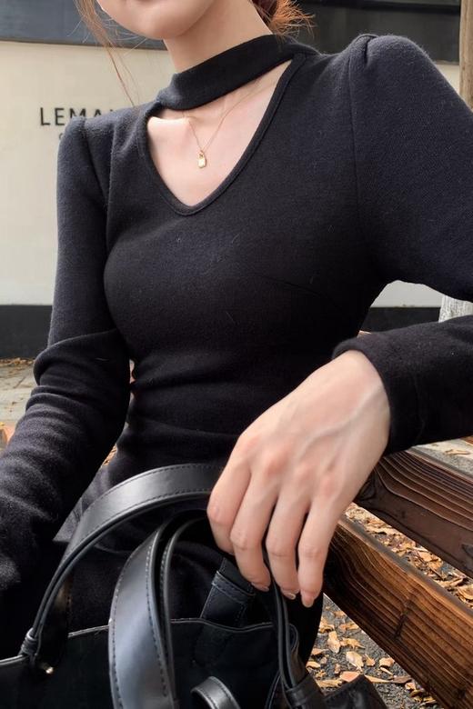 SIA SAYLOR 法式浪漫蕾丝拼接露背黑色连衣裙 21620 商品图6