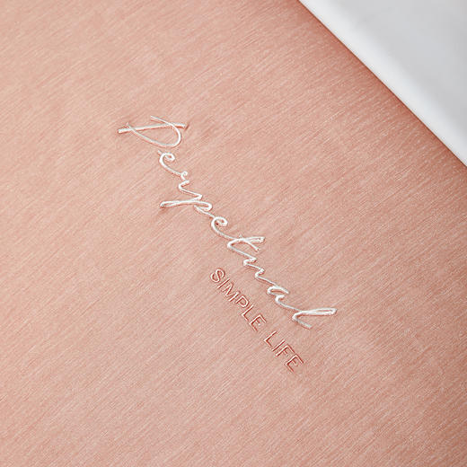 千帧彩四件套 -圣罗保（肉粉）100%新疆长绒棉100支双股贡缎工艺 商品图3