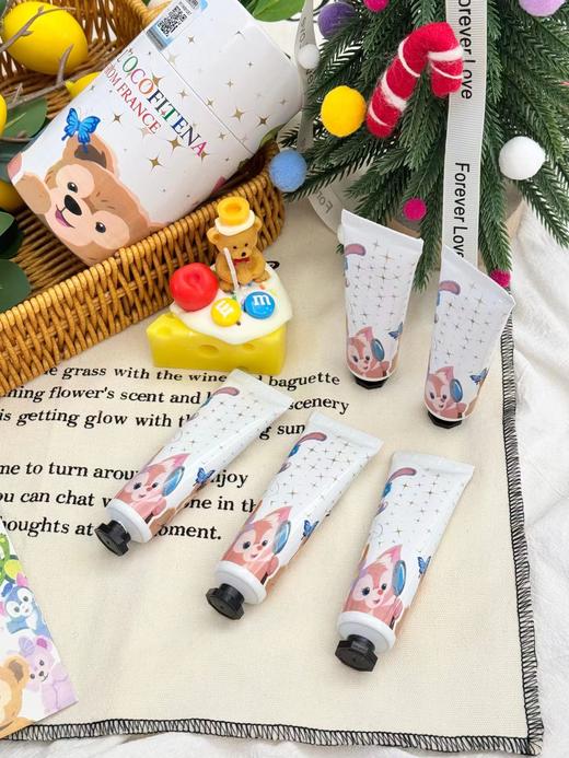 D111910两方联名护手霜五支装限定卡通礼盒 商品图6