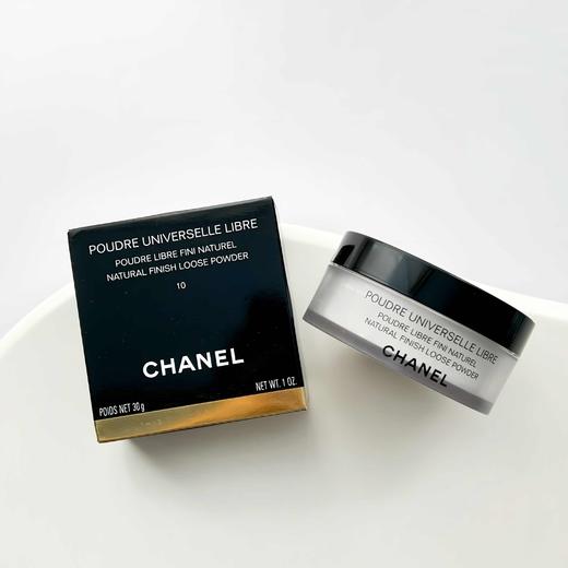 【新品】法国香奈儿轻盈蜜粉散粉B10 商品图0