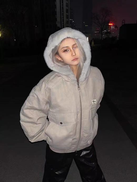 D111943早冬复古大理石纹座山雕连帽棉服 商品图3