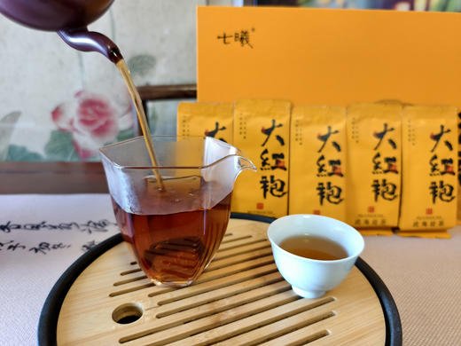 武夷山大红袍 茶厂直发 茶色油润 茶汤干净醇香 商品图2