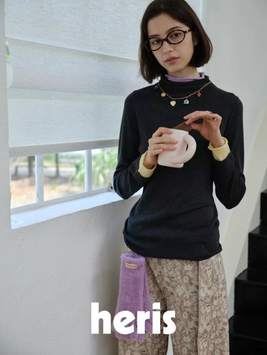 heris/H54114/拼色卷边双层领半高领修身打底衫 商品图2