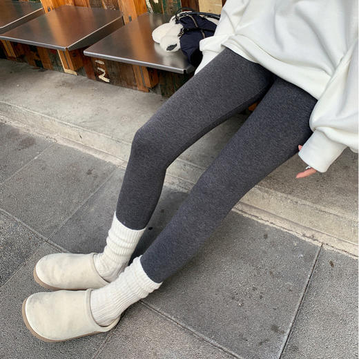 羊绒蛋白小暖炉收腹平纹加绒九分打底裤 1109 薄绒厚绒可选 60S支精梳棉触感细腻柔软，加宽11cm高腰设计，轻压包裹不紧绷 视觉拉长腿部线条 更显纤细 商品图1