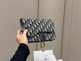 D111962可手包可斜挎帆布马鞍老花链条包