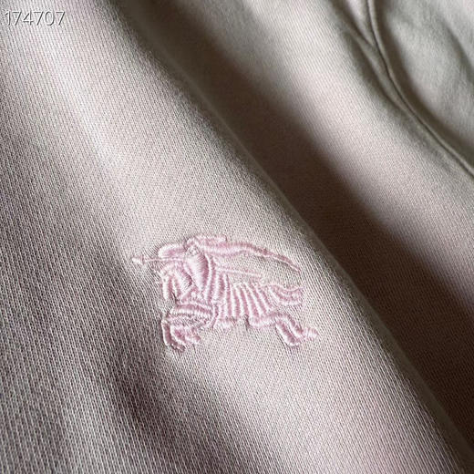 bur经典 小标刺绣卫衣 男女同款 商品图7