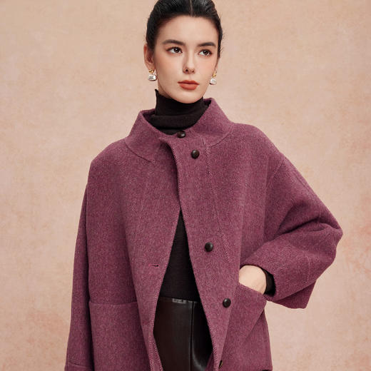 QH920斯尔丽2025新款廓形大方宽松显瘦小个子双面羊毛短款女式大衣 商品图4