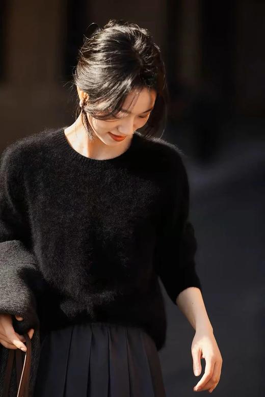 【即将涨价】❗️贵妇级松弛感【秋冬拉毛羊毛衫】贴肤穿完全不扎痒✨Whole-Garment全成型编织工艺，无缝一体工艺，立体成型 商品图4