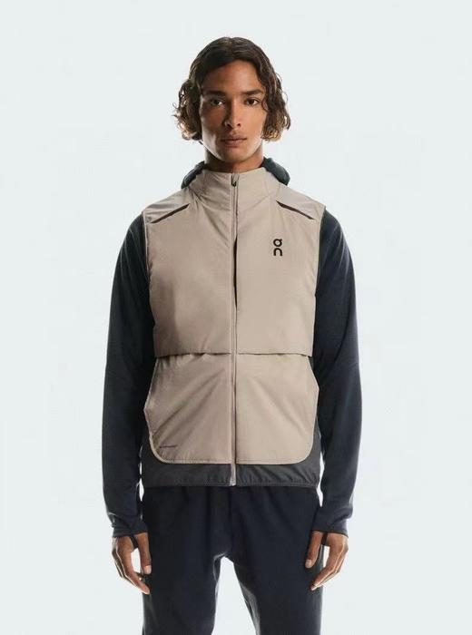 On昂跑 Weather Vest男款轻量跑步马甲 商品图0