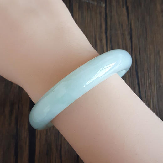 【天然正品】A货翡翠天然正桩细腻糯种58号翡翠手镯58号（皆取最大值）女士230325AH17 商品图7