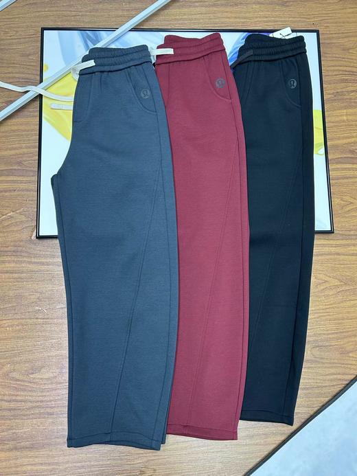 D111939冬季情侣款内里全包边阔腿羊羔绒休闲卫裤 商品图1