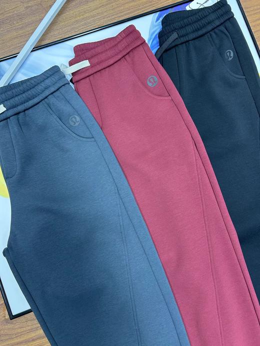 D111939冬季情侣款内里全包边阔腿羊羔绒休闲卫裤 商品图8