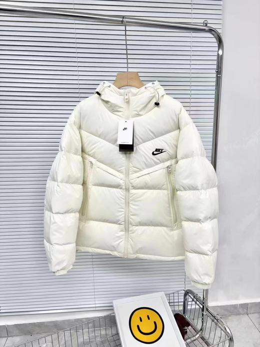 D111975休闲运动保暖短款连帽羽绒服外套 商品图8