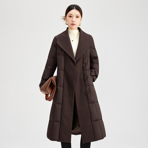 QS长款鹅绒服女冬季2025新款时尚大翻领鹅绒修身收腰过膝外套0020 商品图1