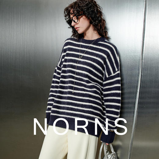 NORNS LADY诺恩【冬日调色盘】冬季新款毛针织衫撞色条纹宽松圆领 H25SF73665K 商品图3