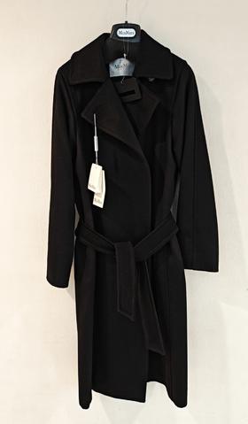 女款腰带大衣he