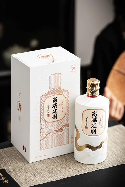 【定制酒2】鸡公山个性化定制酒500ml*6瓶（3款包装颜色可选，度数可选，酒名自取，版面可按要求设计） 商品图9