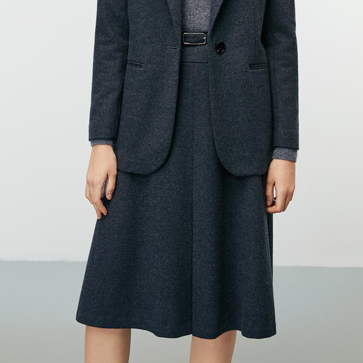 EITIE爱特爱冬季新款时尚高腰A字显瘦百搭毛呢半身裙8006703 商品图5