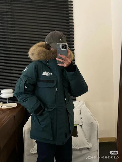 D111960光电子机能四口袋极地工装毛领羽绒服 商品图4