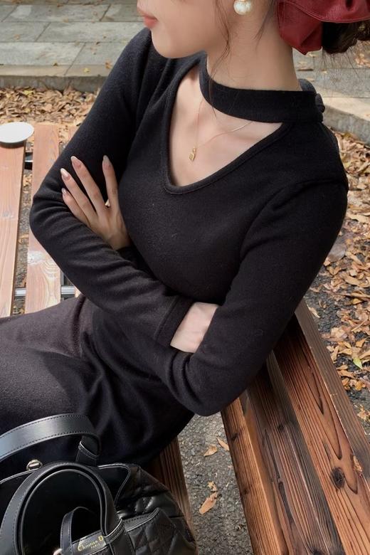 SIA SAYLOR 法式浪漫蕾丝拼接露背黑色连衣裙 21620 商品图5