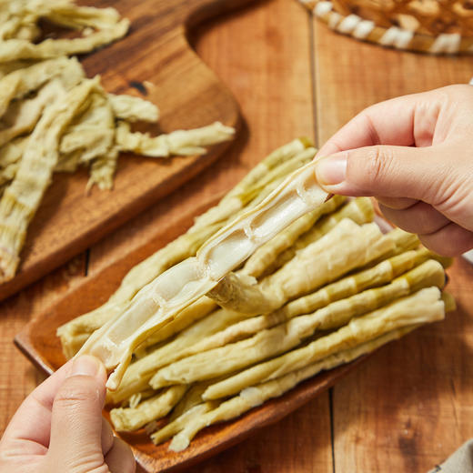 【临安美食】天目扁尖笋，选用高山新生笋的嫩尖，多道工序精心加工，锁住笋干的鲜味。 商品图3