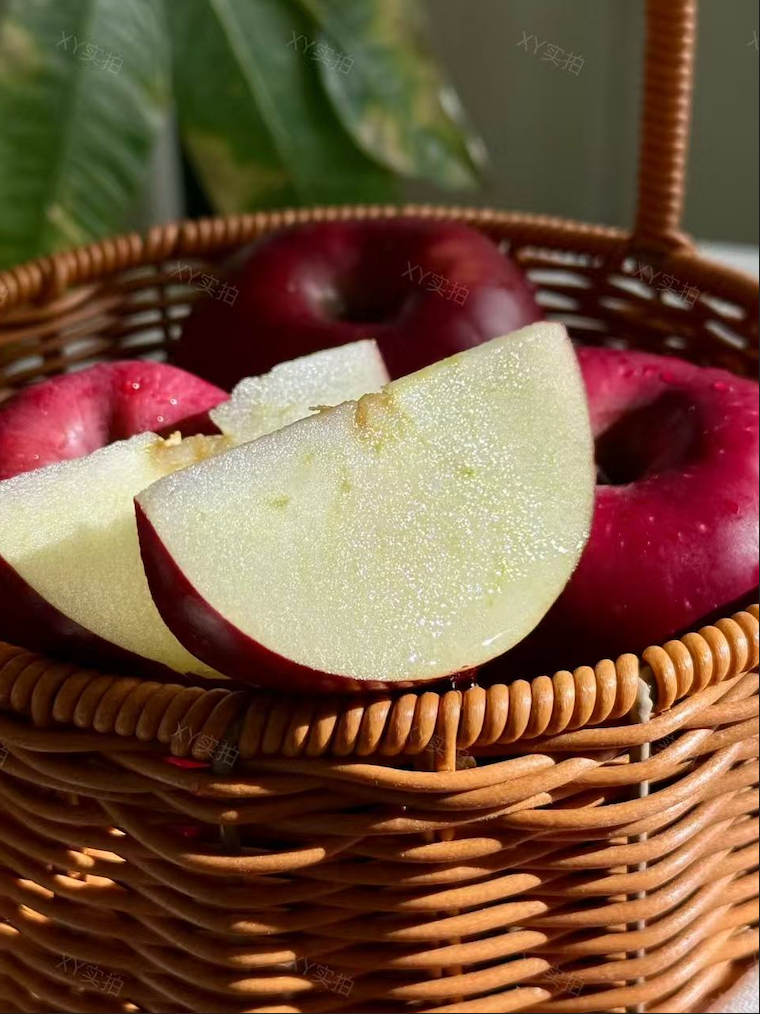 甘肃陇优鲜黑钻苹果