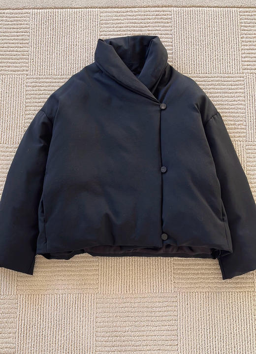 1119-3 渠道货 小禾 hug系列 优雅青果领 露珠绵羊毛 白鹅绒 短款 抱抱羽绒服 商品图8