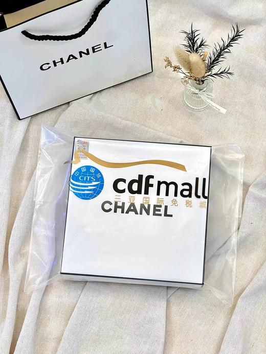 D111917超长留香滋润不油腻鹅蛋护手霜三件套 商品图2