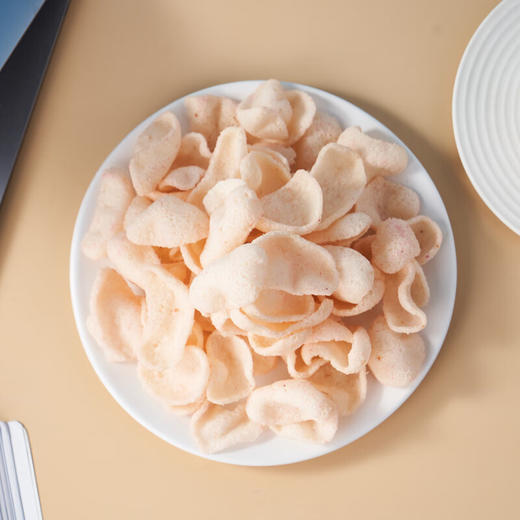 【分仓直发包邮】熊裤马虾片(白桃味)50g*2袋 商品图2