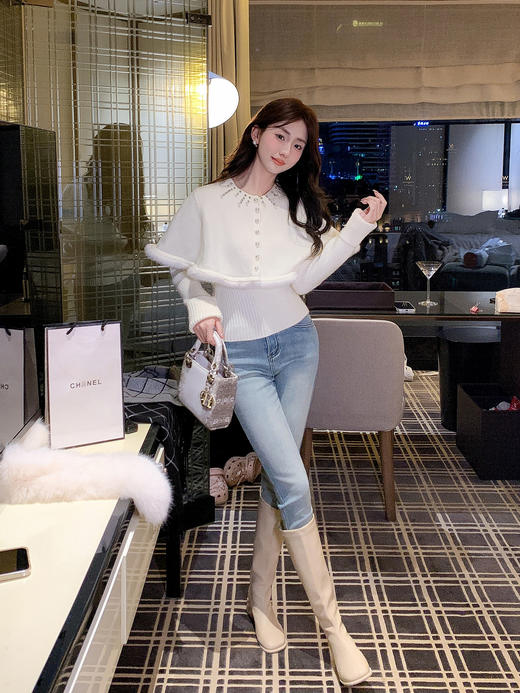 张心子【富士山下】秋冬珍珠镶钻斗篷针织衫两件套套装 U2511069 商品图9