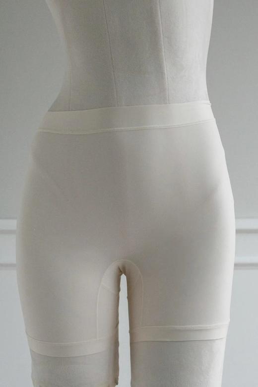 【3条装】樱姿娜· 女士桑蚕丝排汗安全裤 | 高弹面料、吸湿透气、四季百搭款、舒适不紧绷 商品图1