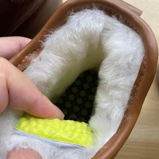 D111903卡皮巴拉丑萌款皮毛一体雪地靴加厚防水轻便保暖厚底休闲鞋 商品图14