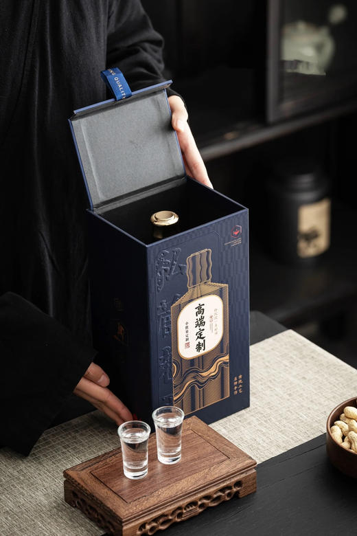 【定制酒2】鸡公山个性化定制酒500ml*6瓶（3款包装颜色可选，度数可选，酒名自取，版面可按要求设计） 商品图5