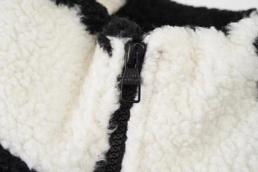 D111947联名款棋盘格子刺绣logo字母情侣立领羊羔毛外套 商品图7