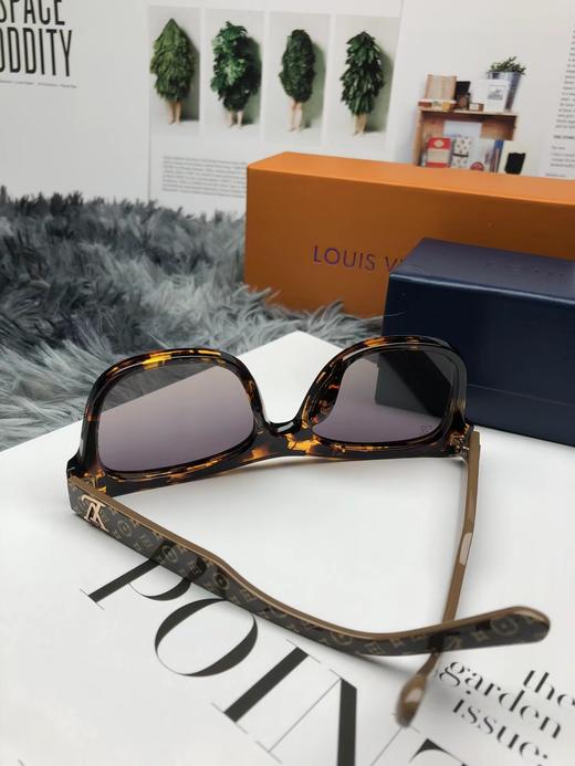 D111978复古老花Monogram花卉遮阳墨镜太阳镜 商品图7