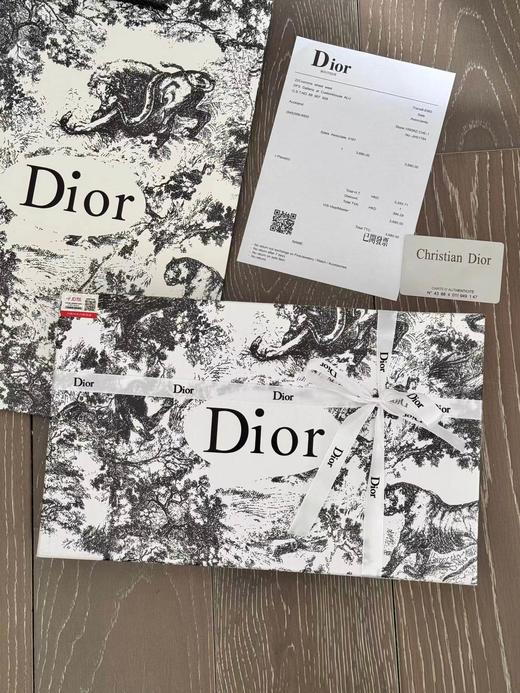 D111909动物园满印提花羊绒流苏围巾披肩围巾两用款 商品图4