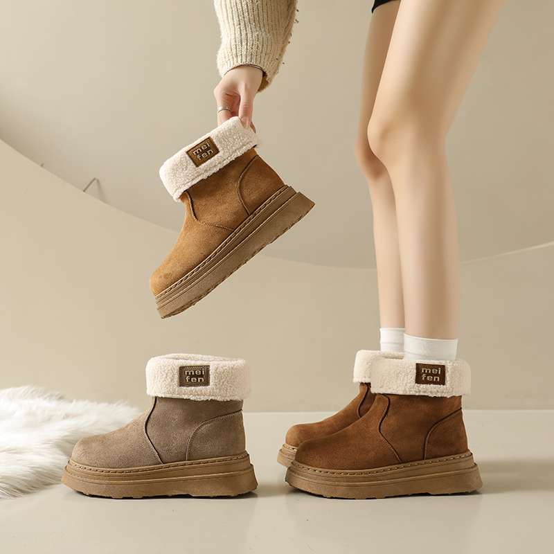 “四季战靴”！【透梦--英伦风复古马丁靴】单款/加绒款/长筒款三款可选 保暖毛绒内里 柔软舒适不捂脚 防滑滑耐磨鞋底 秒变大长腿 显高显瘦显身材 轻松上班OR逛街