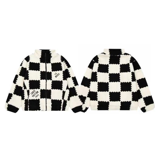 D111947联名款棋盘格子刺绣logo字母情侣立领羊羔毛外套 商品图0