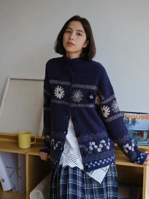 heris/H53104/普鲁士花园提花 厚实圈圈纱 慵懒宽松大毛衣外套 商品图2