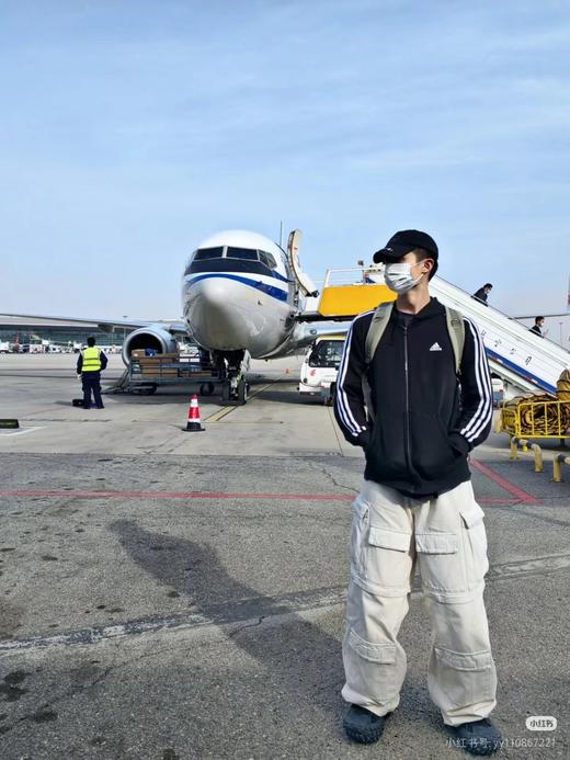 D111961万针刺绣两侧三条杠万针刺绣logo连帽卫衣外套 商品图4