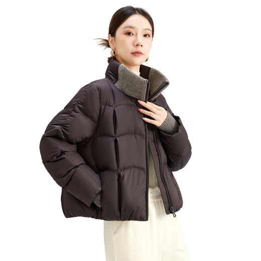 QS冬季新款白鸭绒女装简约纯色高级防寒感短款立领面包服羽绒服5132 商品图4