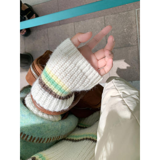 【169元任选2件】现货！撞色条纹毛衣 商品图4