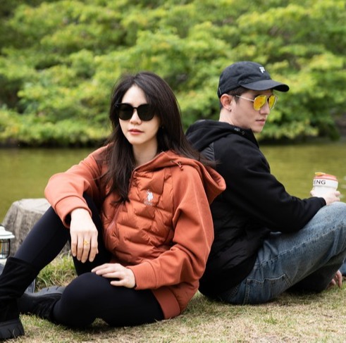 U.S.POLO ASSN都市格纹90白鸭绒轻羽绒，男女同款 ，轻薄保暖又利落有型，穿上痞帅有格调，男女同款