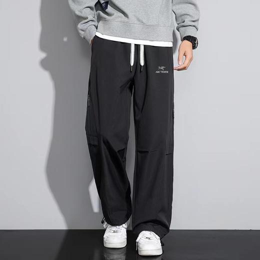 D111929休闲减龄机能休闲裤防水冲锋裤伞兵裤 商品图1