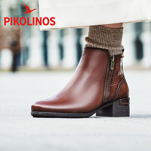 【云粉节】BF楼Pikolinos派高雁冬季牛皮拼色牛皮圆头中粗跟时尚短靴PA252715.吊牌价2880 商品图0