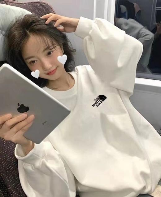 D111915韩系穿搭软糯舒适透气柔软加绒卫衣 商品图2