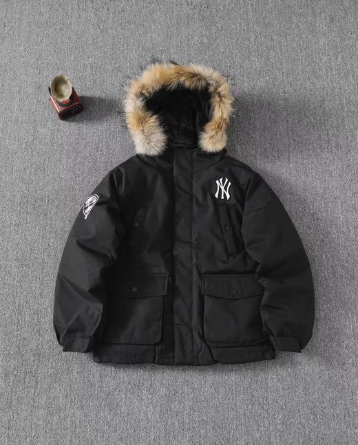 D111969大标带毛字母连帽工装中长款羽绒服 商品图4