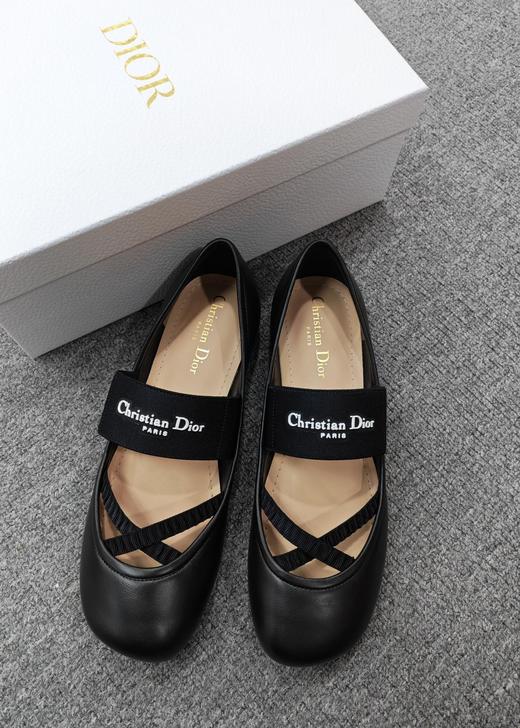 特价 女款平底鞋he010 商品图0