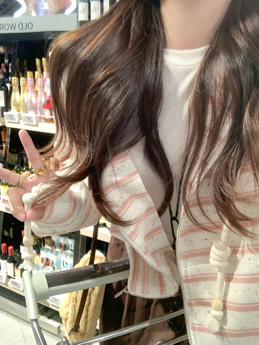 <曾小咸推荐>现货秒杀！微信超特价！粉色条纹连帽短外套 日常249.99 立减110 秒杀139.99！ 商品图8